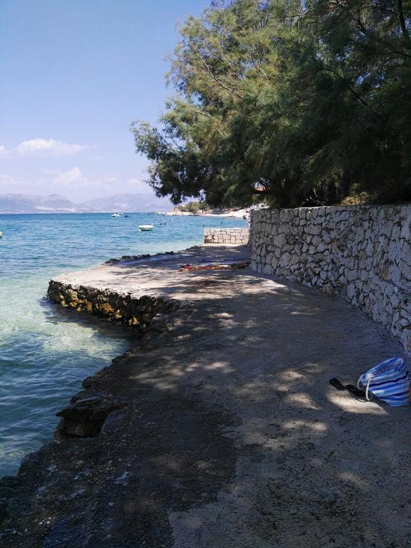 Apartment Matej Trogir Bagian luar foto